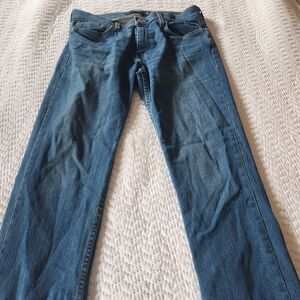 Hollister Straight Leg Jeans Size 32x32
